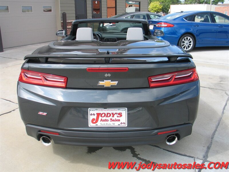 Used 2018 Chevrolet Camaro SS RWD image 35