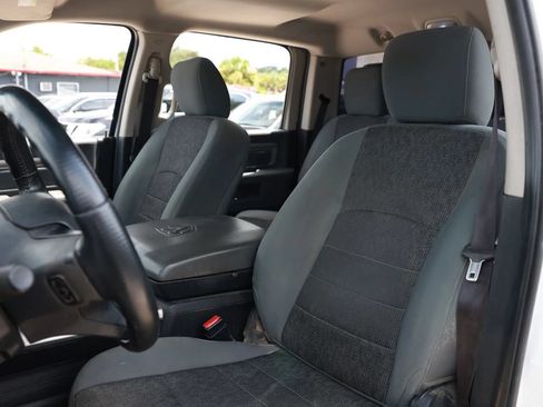 Used 2015 RAM 1500 Big Horn RWD image 18