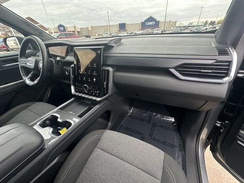 Certified 2025 GMC Acadia Elevation image 29