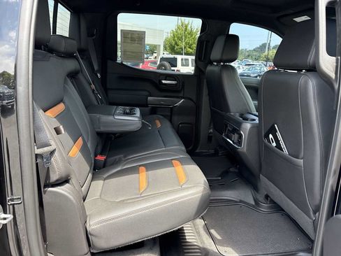 Used 2021 GMC Sierra 1500 AT4 w/ AT4 Value Package AWD/4WD image 27