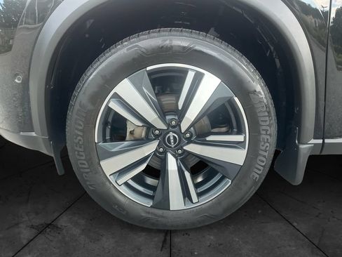 Used 2023 Nissan Rogue SL w/ SL Premium Package AWD/4WD image 15