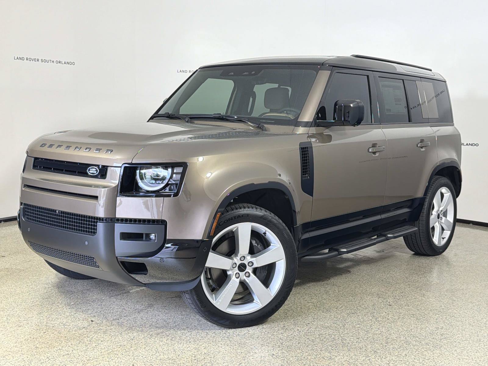 New 2026 Land Rover Defender 110 X-Dynamic SE AWD/4WD image 1