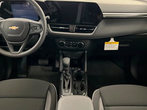 New 2026 Chevrolet TrailBlazer LS w/ LS Convenience Package AWD/4WD image 14