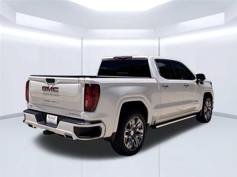 Used 2024 GMC Sierra 1500 Denali w/ Denali Reserve Package AWD/4WD image 5