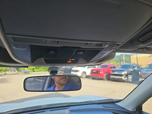 Used 2023 Subaru Forester image 18