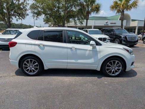 Used 2020 Buick Envision Essence w/ Experience Buick Package FWD image 3
