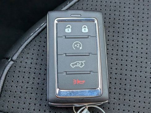 New 2026 Jeep Grand Cherokee Altitude AWD/4WD image 32