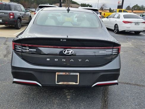 New 2026 Hyundai Sonata SE FWD image 10