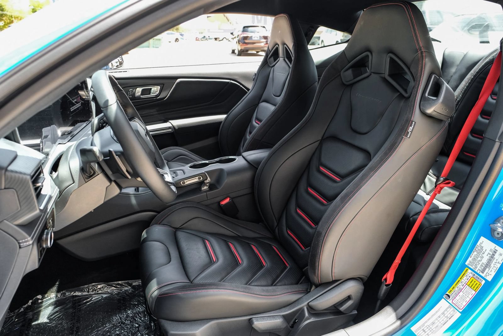 Used 2025 Ford Mustang GT Premium w/ GT Performance Package RWD image 26