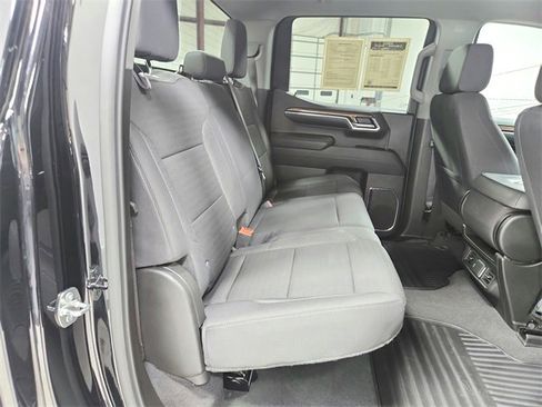 Used 2024 Chevrolet Silverado 1500 LT image 37