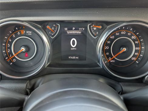 Used 2022 Jeep Gladiator Sport AWD/4WD image 31