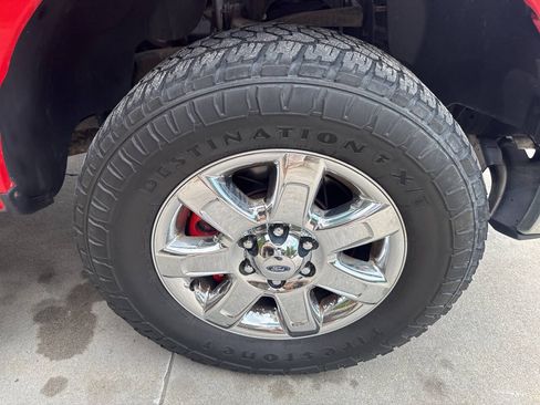 Used 2014 Ford F150 XLT w/ Equipment Group 302A Luxury AWD/4WD image 29