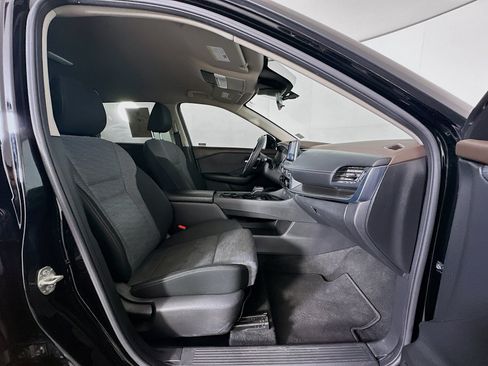 Used 2023 Nissan Rogue SV AWD/4WD image 31