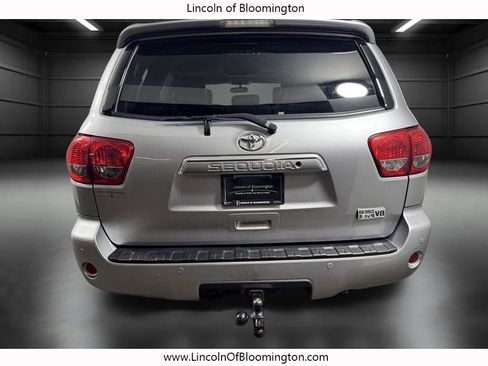 Used 2008 Toyota Sequoia Limited AWD/4WD image 4