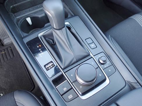 Certified 2025 MAZDA CX-50 2.5 Hybrid w/ Preferred Pkg image 16