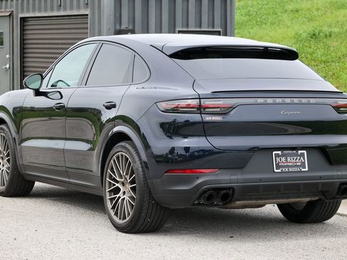 Certified 2023 Porsche Cayenne Platinum Edition AWD/4WD image 24