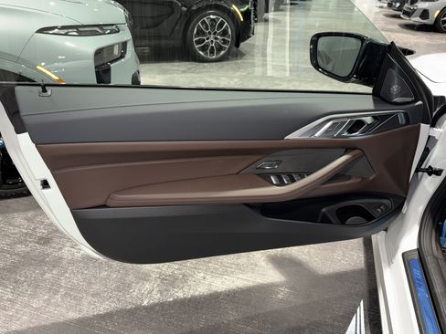 New 2026 BMW M440i Convertible RWD image 13