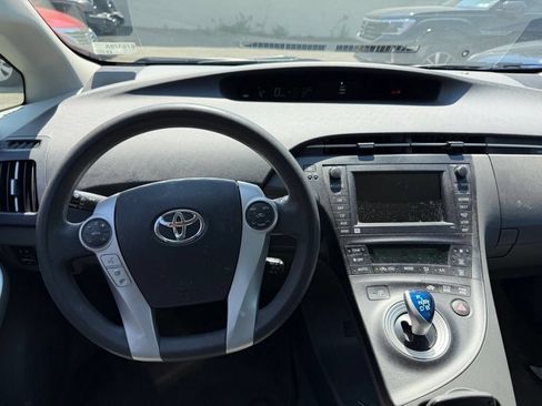 Used 2010 Toyota Prius Two FWD image 13