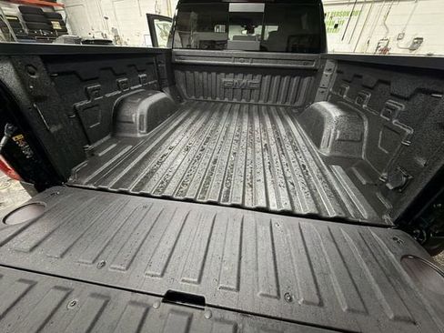 New 2026 GMC Sierra 1500 SLT w/ SLT Premium Plus Package image 26