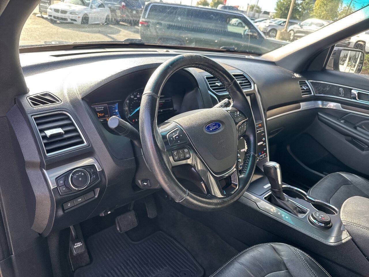 Used 2016 Ford Explorer Limited w/ Equipment Group 301A AWD/4WD image 36