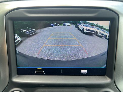 Used 2021 Chevrolet Silverado 1500 RST w/ Max Trailering Package image 22