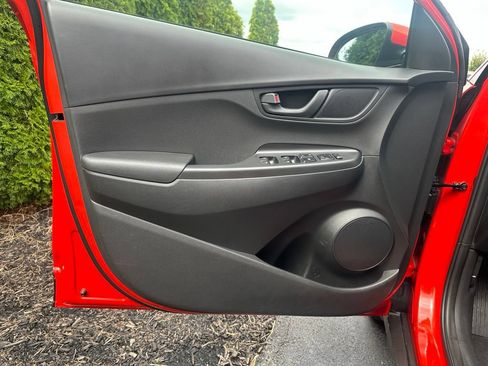 Used 2019 Hyundai Kona SEL AWD/4WD image 8