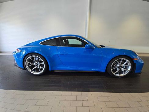 Used 2022 Porsche 911 GT3 RWD image 8