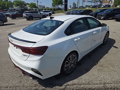 Used 2023 Kia Forte GT w/ GT2 Package FWD image 3