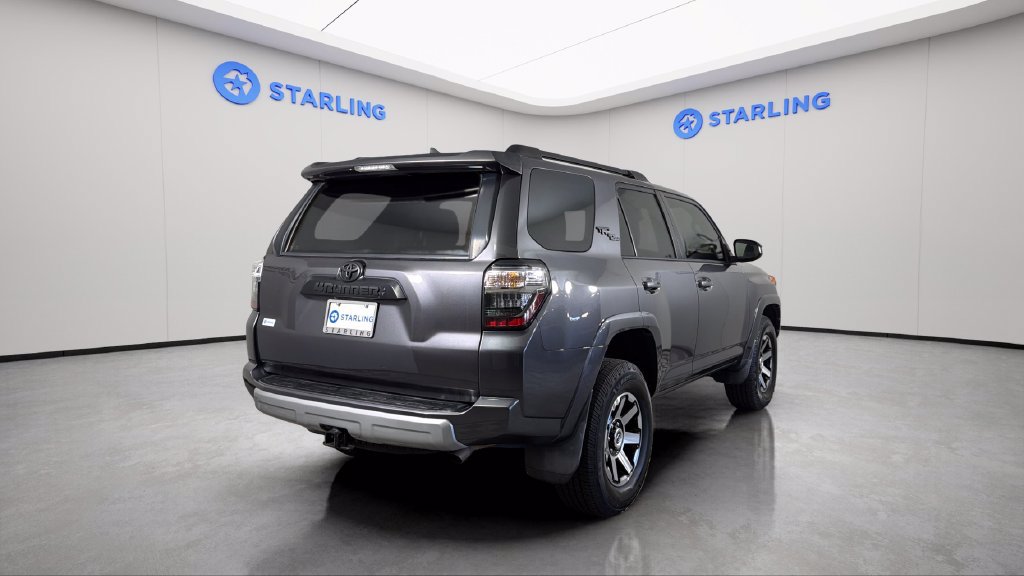 Used 2021 Toyota 4Runner TRD Off-Road AWD/4WD image 17