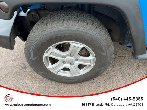 Used 2011 Jeep Wrangler Sport AWD/4WD image 23