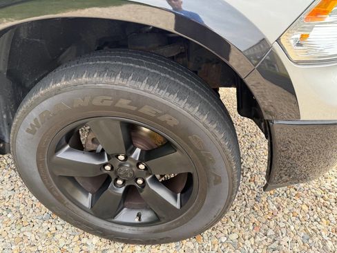 Used 2016 RAM 1500 Outdoorsman image 22