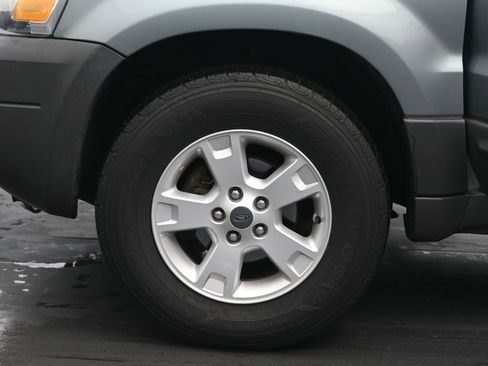 Used 2007 Ford Escape XLT image 25