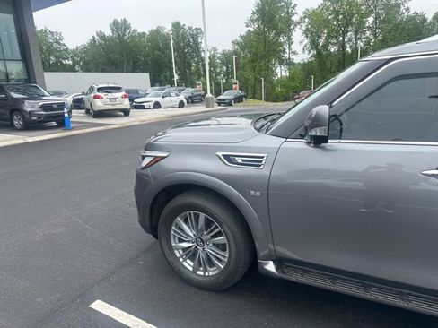 Used 2018 INFINITI QX80 4WD w/ Driver Assistance Package image 3