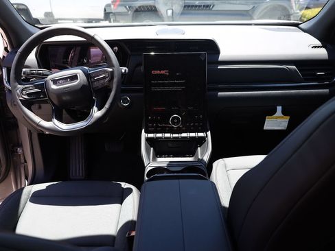 New 2027 GMC Terrain AT4 w/ Convenience Package III AWD/4WD image 18