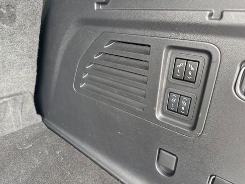 Used 2024 GMC Acadia Denali w/ LPO, Floor Liner Package image 18