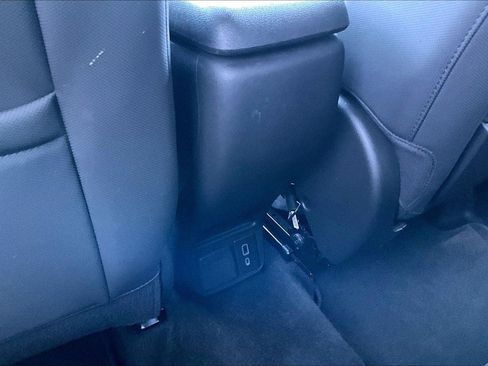 Used 2023 Chevrolet TrailBlazer RS w/ Technology Package AWD/4WD image 33