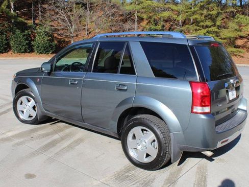 Used 2006 Saturn Vue 2WD V6 w/ Sun & Sound Pkg image 3