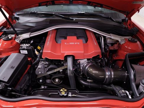 Used 2012 Chevrolet Camaro ZL1 RWD image 28