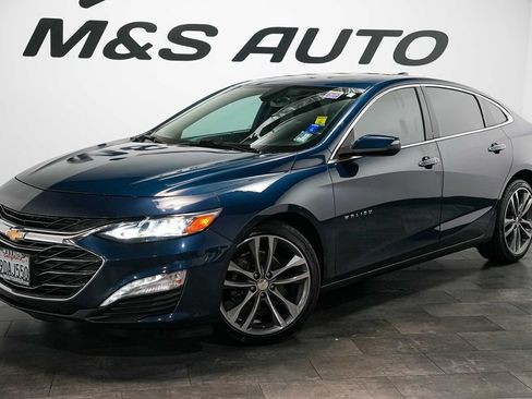 Used 2020 Chevrolet Malibu Premier FWD image 2