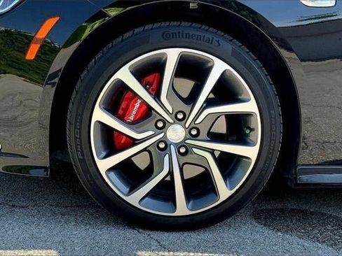 Used 2020 Buick Regal GS w/ GS Driver Confidence Package AWD/4WD image 8