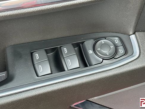 Used 2024 GMC Sierra 1500 Elevation AWD/4WD image 12