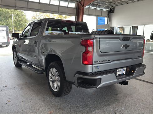 New 2026 Chevrolet Silverado 1500 Custom image 6