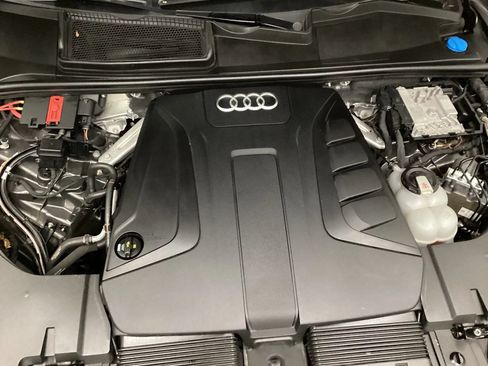 Used 2019 Audi Q7 2.0T Premium Plus w/ Premium Plus Package AWD/4WD image 24
