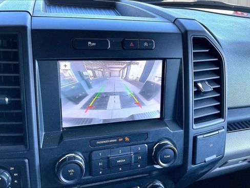 Used 2018 Ford F150 XL w/ Equipment Group 101A Mid AWD/4WD image 10