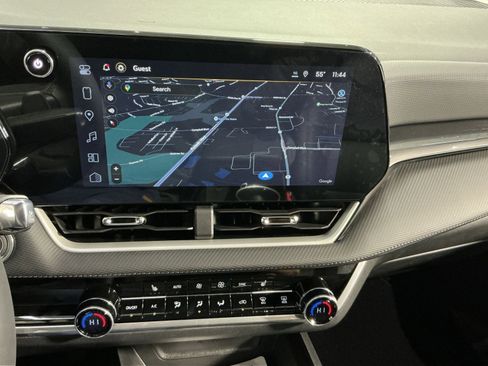 New 2026 Chevrolet Equinox LT w/ Convenience Package II image 28