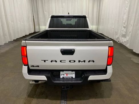 New 2026 Toyota Tacoma SR5 image 4