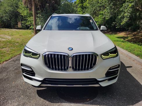 Used 2019 BMW X5 xDrive40i w/ Convenience Package AWD/4WD image 2