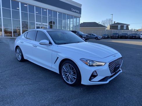 Used 2021 Genesis G70 2.0T w/ Elite Package image 8