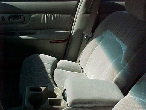 Used 2004 Buick Century Custom FWD image 19