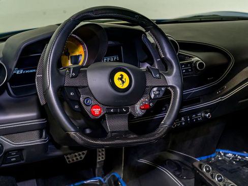 Certified 2022 Ferrari F8 Tributo RWD image 19